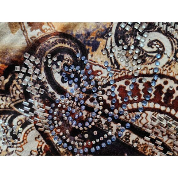 Thomas and Olivia top captures attention & creates a lasting impression. Size 2X - Picture 13 of 13